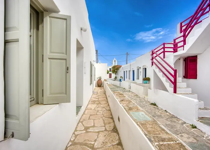 Chora Bliss By Estia Folégandros